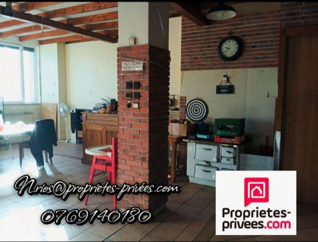 Appartement à SAINT-ETIENNE