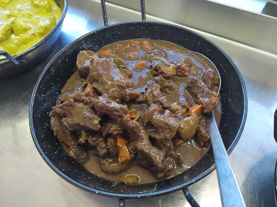 Commerce à LE GRAU-DU-ROI