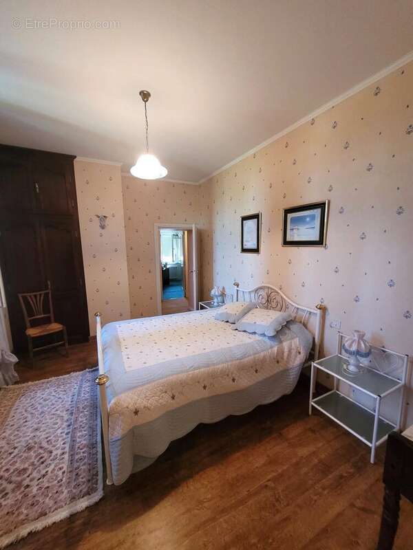 Maison à SAINT-SULPICE