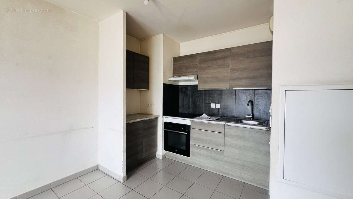 Appartement à MARSEILLE-10E