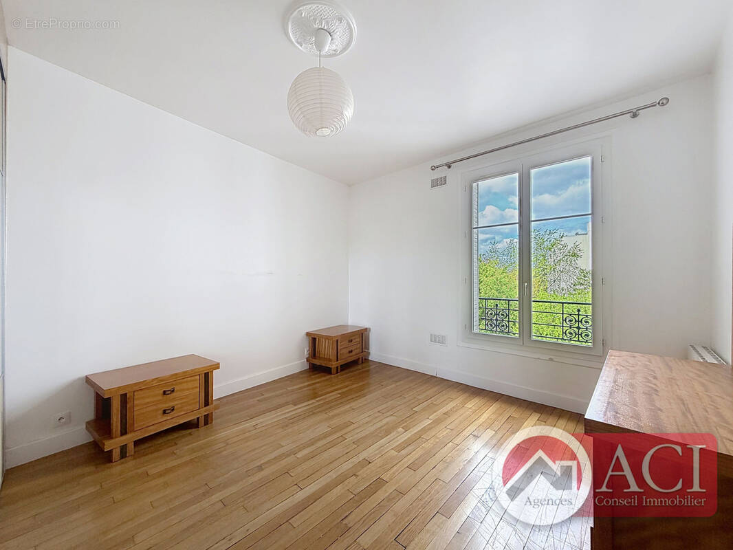 Appartement à EPINAY-SUR-SEINE