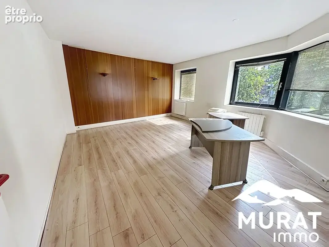 Commerce 151 m² à vendre à Clermont-Ferrand (63000) - photo 3