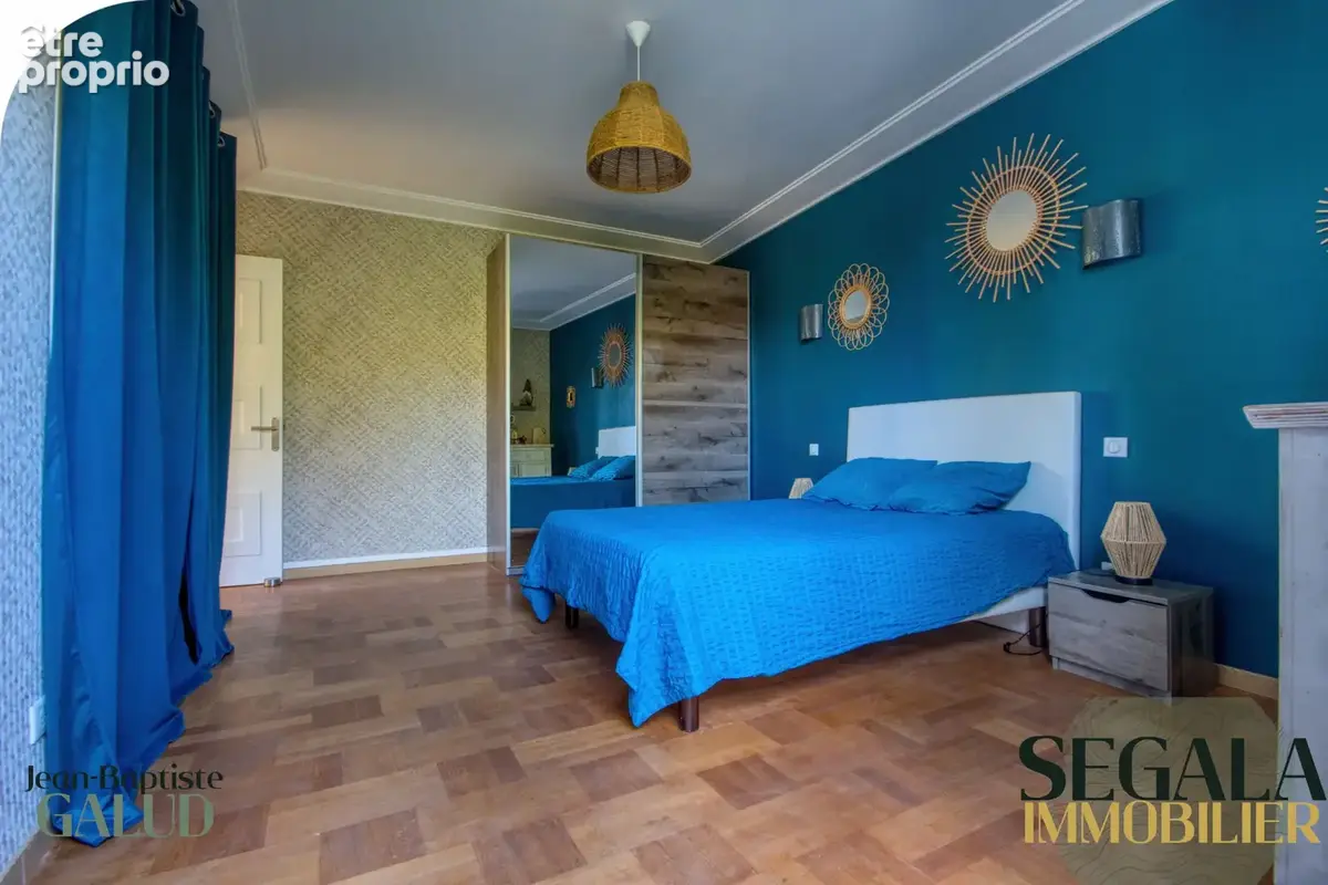 Maison lumineuse avec trois chambres, terrasse et grand garage - photo 14