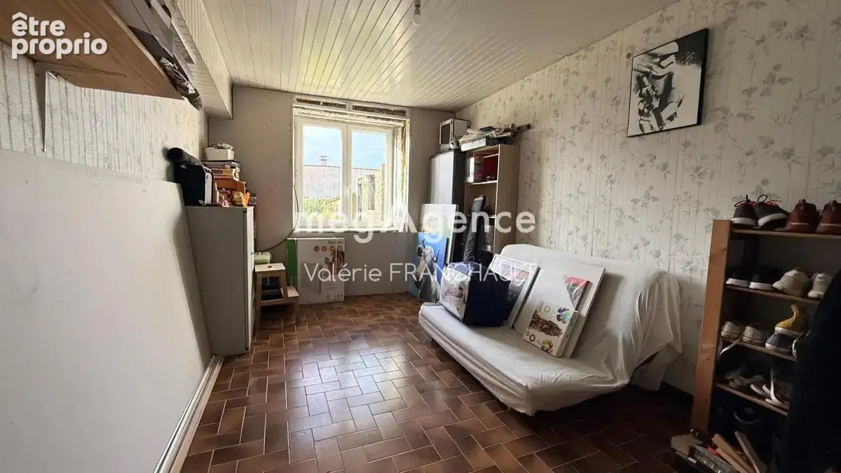 Saint aubin la plaine, maison a renover à fort potentiel (dépendances, grange, jardin, grenier..) - photo 4