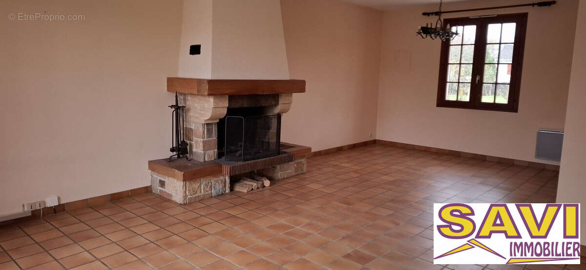 Maison à FERRIERES-EN-GATINAIS