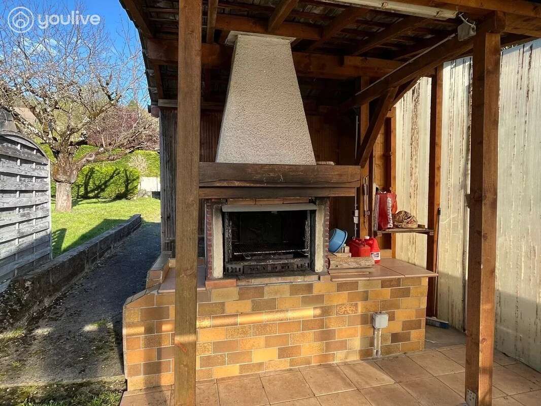 Maison à VETRAZ-MONTHOUX