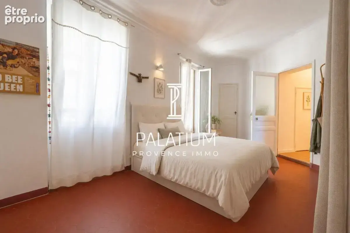 Appartement T4 de 80 m² – Marseille 1er, quartier de La Plaine - photo 7
