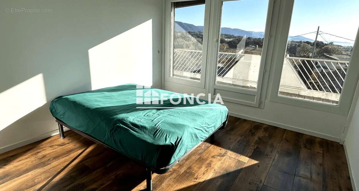 Maison à BORMES-LES-MIMOSAS