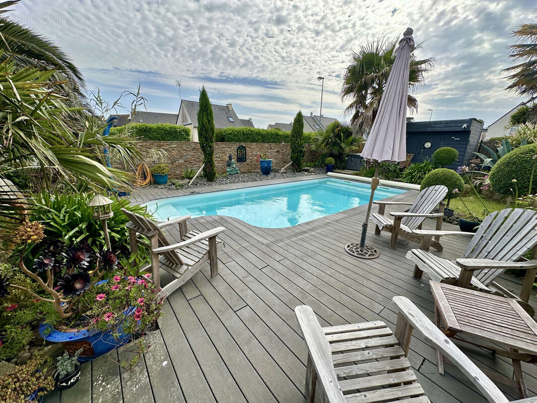 Maison à PLOUGRESCANT