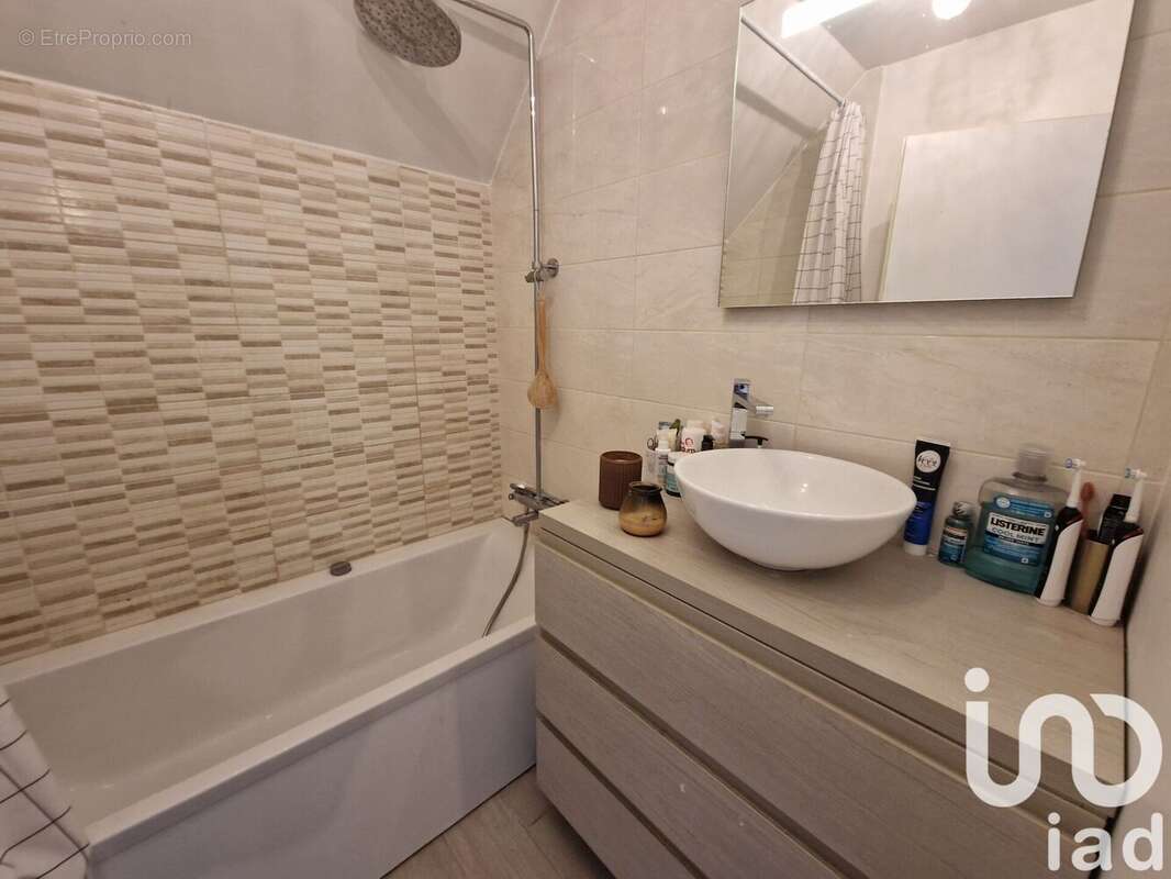 Photo 5 - Appartement à MOISSY-CRAMAYEL