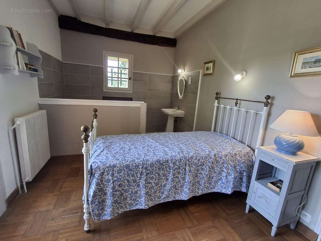Maison 223 m² à Beaumont-Du-Perigord  - photo 9
