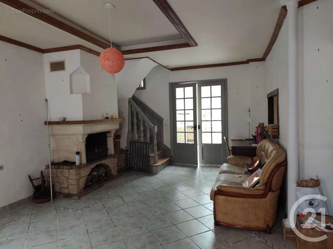 Maison à BRIONNE