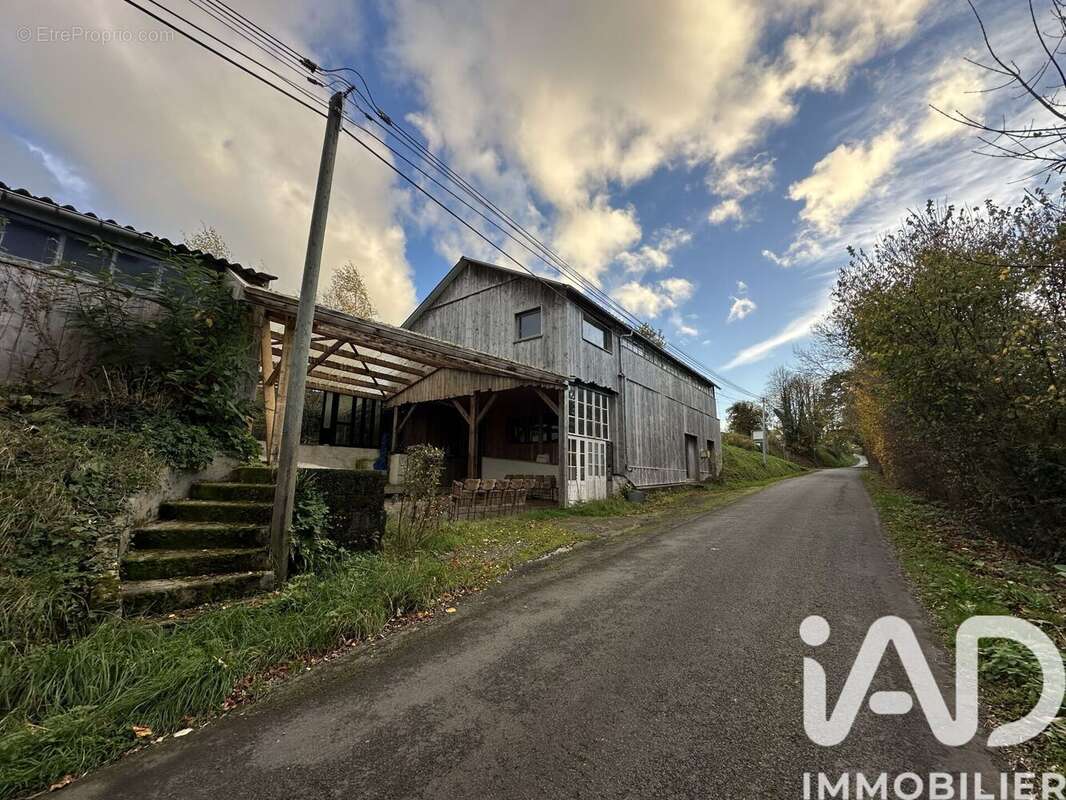 Photo 4 - Appartement à SAINT-QUENTIN-SUR-LE-HOMME