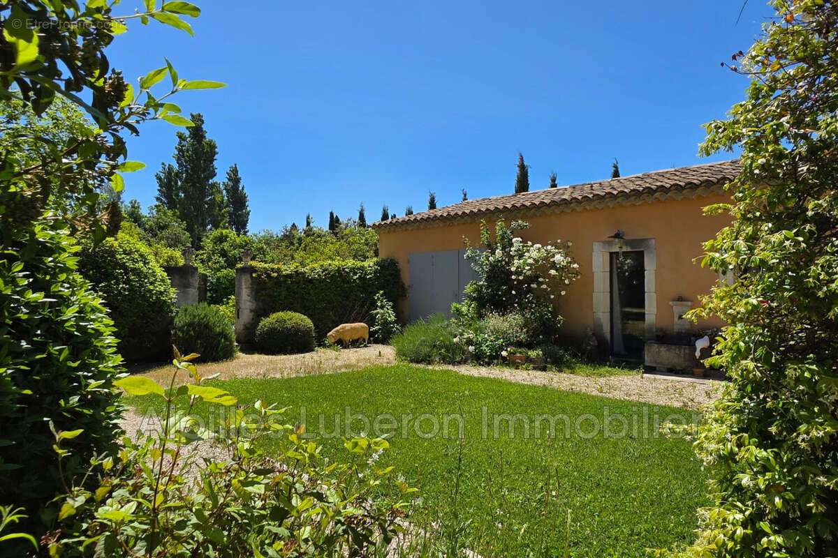 Maison à EYGALIERES