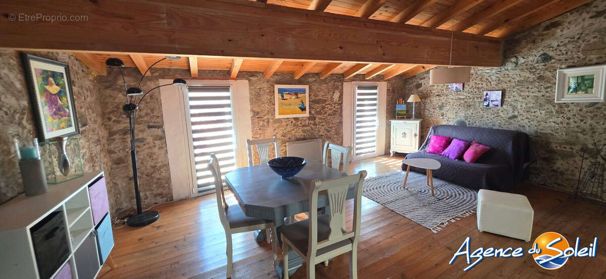 Maison à LATOUR-DE-FRANCE