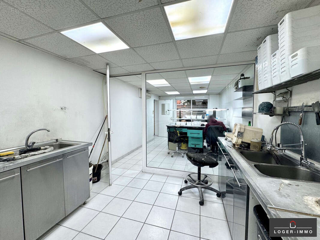 Commerce à LE PERREUX-SUR-MARNE