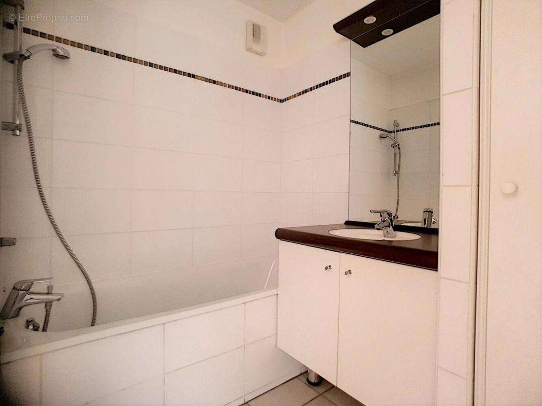 Appartement à ASNIERES-SUR-SEINE