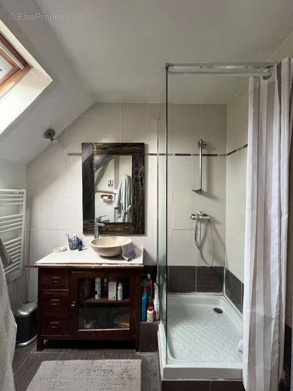 Maison à CUISE-LA-MOTTE