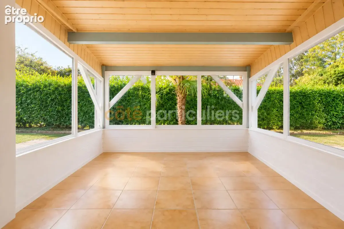 Maison familiale 160m² -- 4 chambres -- Jardin -- garage -- La Limouzinière -- Proche commodités - photo 5