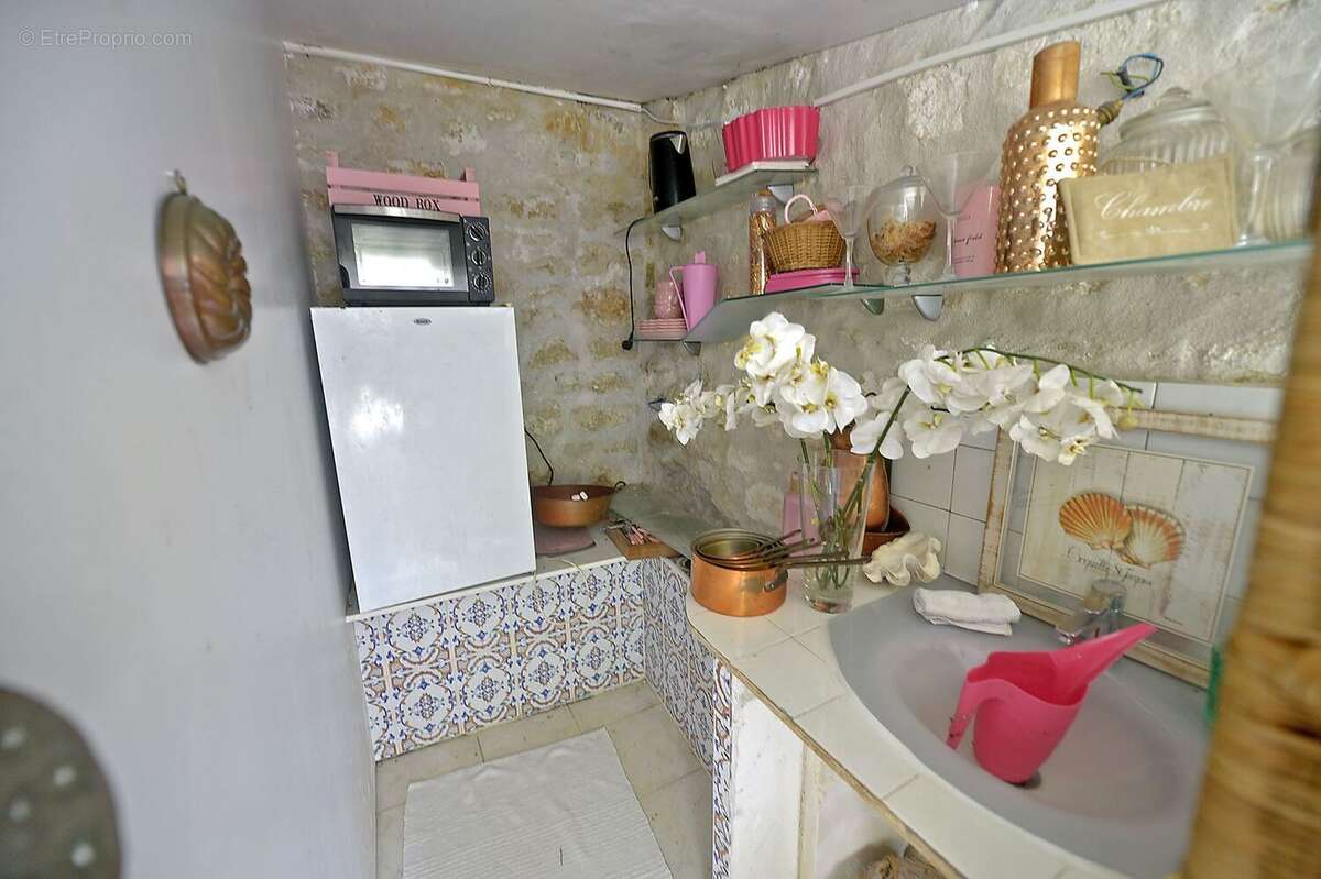 Maison 190 m² à Meursac  - photo 9