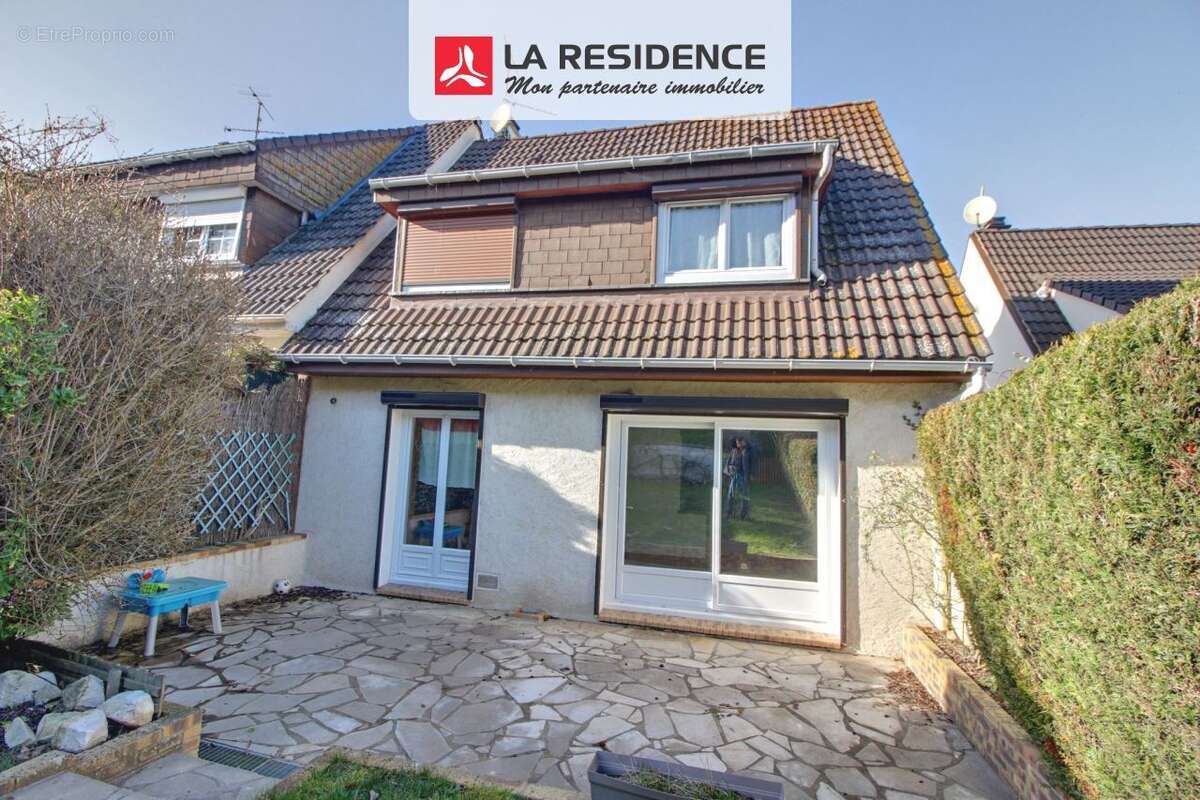 Maison 94 m² à Magnanville  - photo 5