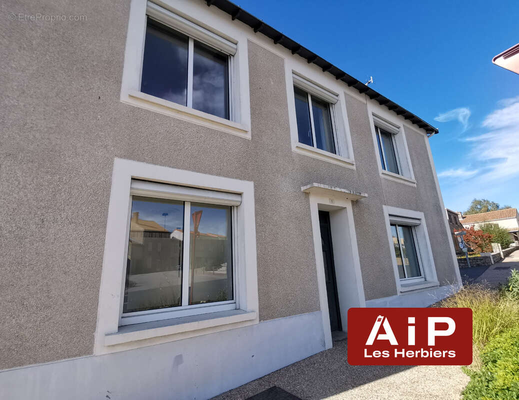 Maison à SAINT-MALO-DU-BOIS