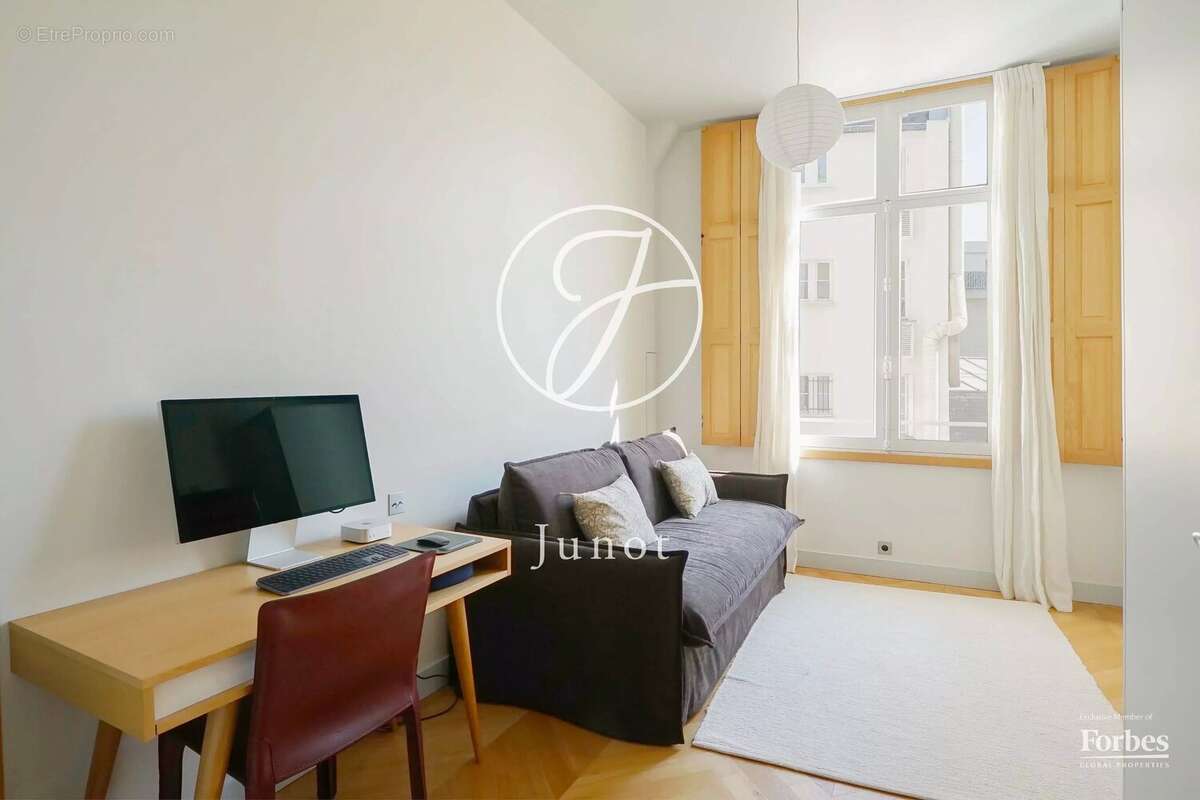 Appartement à PARIS-5E