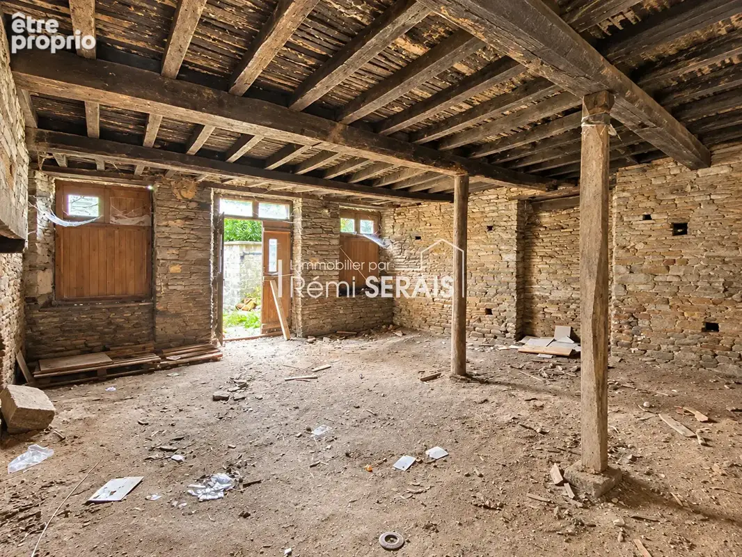 Maison vassy centre-bourg - une opportunité à petit prix pour votre projet immobilier ! - photo 3