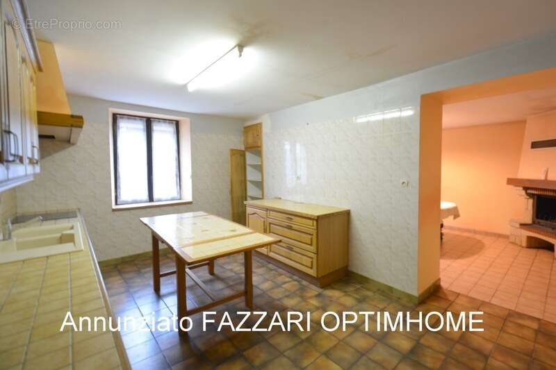  A vendre en exclusivité, Maison de village de 111 m² habitable avec dépendances et grande grange de 106 m² – Brandeville (55),  - photo 7