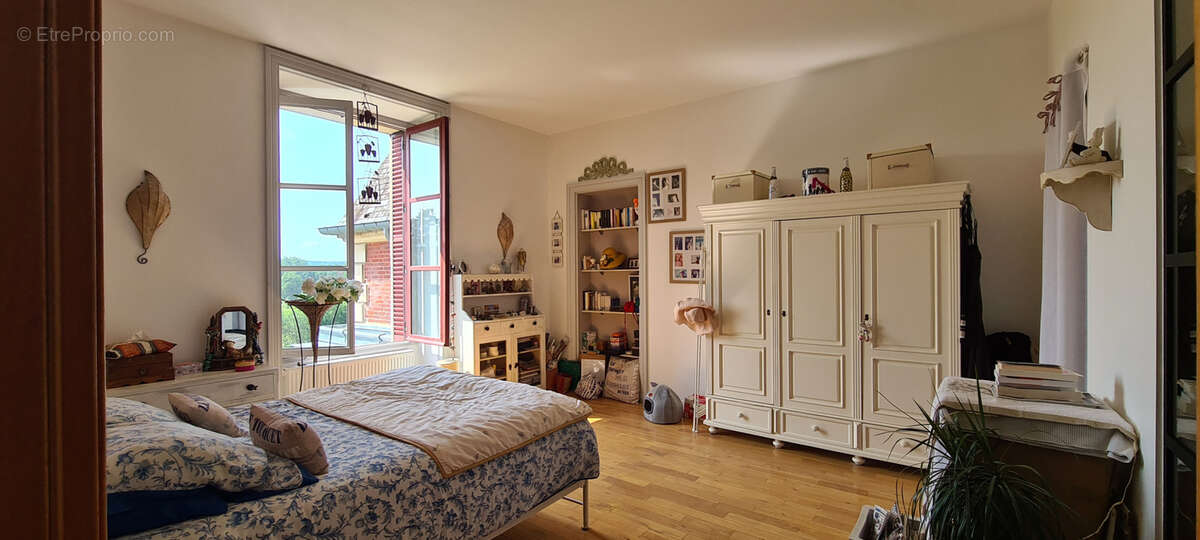 Appartement à PONT-SAINTE-MAXENCE