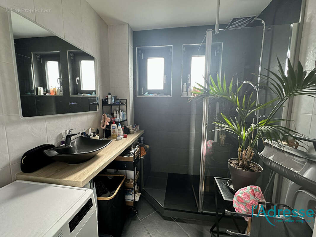 Colmar APPARTEMENT 4 pièce(s) 84 m2 avec GARAGE et CAVE - photo 7