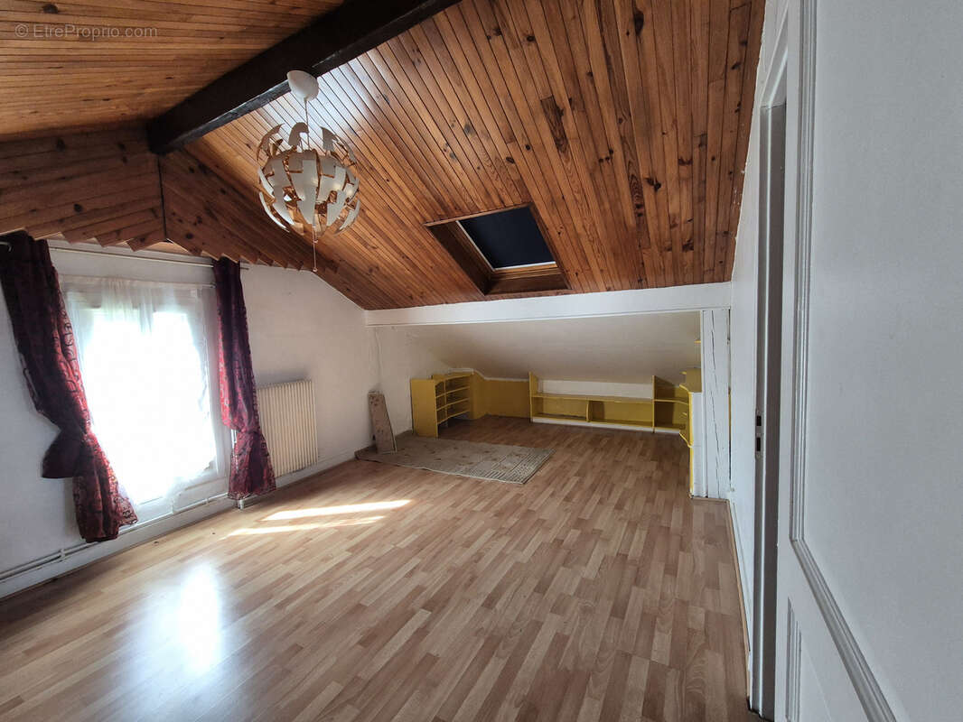 Maison à TREMBLAY-EN-FRANCE