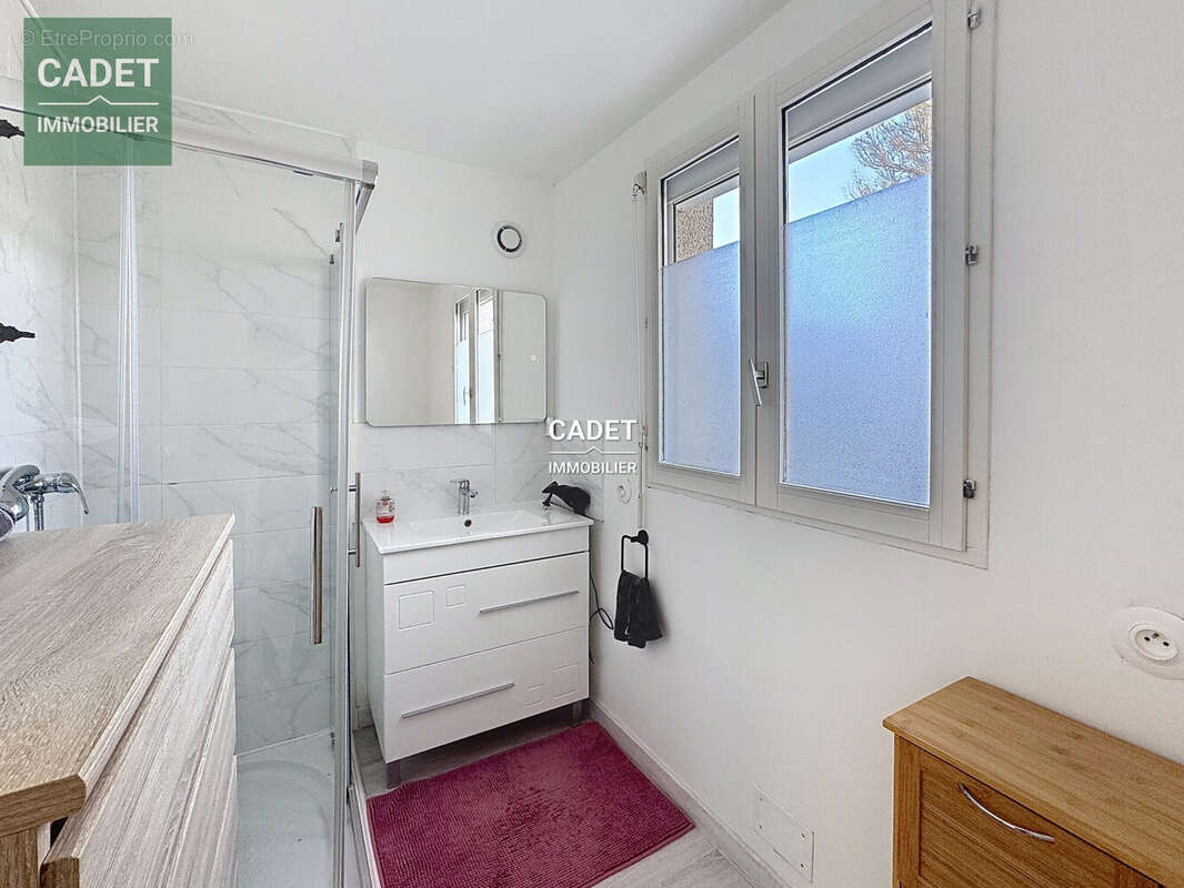 Maison à SAINT-SAUVEUR-LA-POMMERAYE