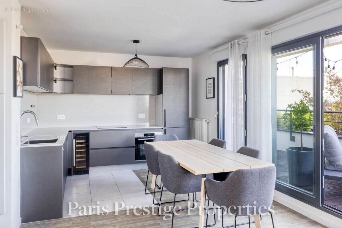 Appartement à SAINT-MAUR-DES-FOSSES