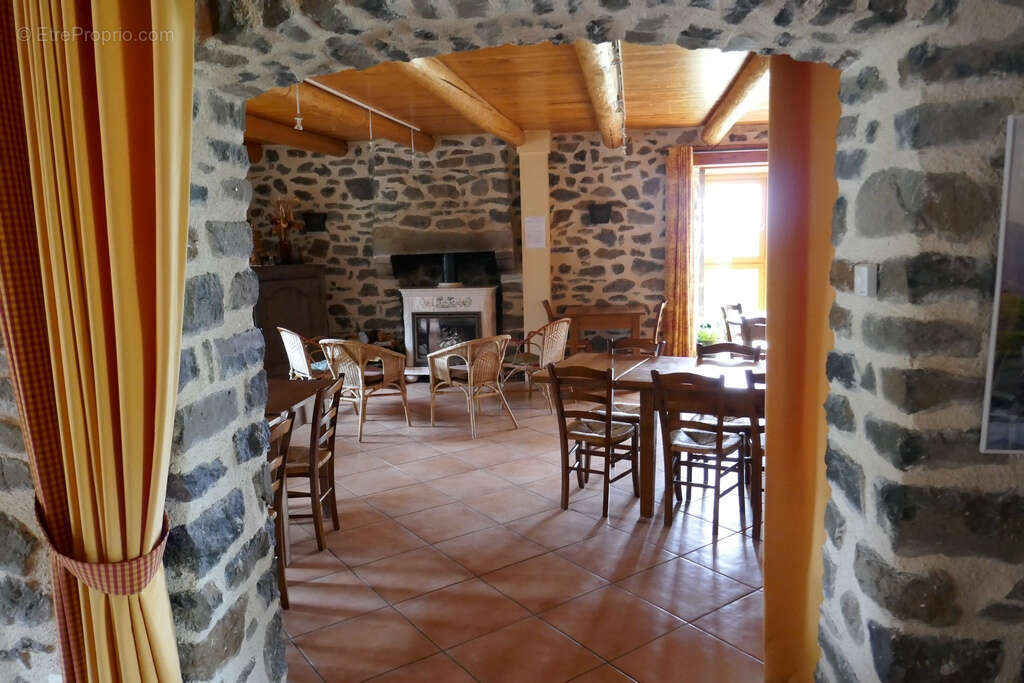 Maison à SAINT-FRONT