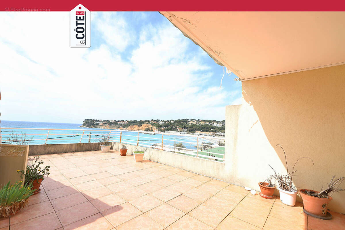 Appartement à CARRY-LE-ROUET