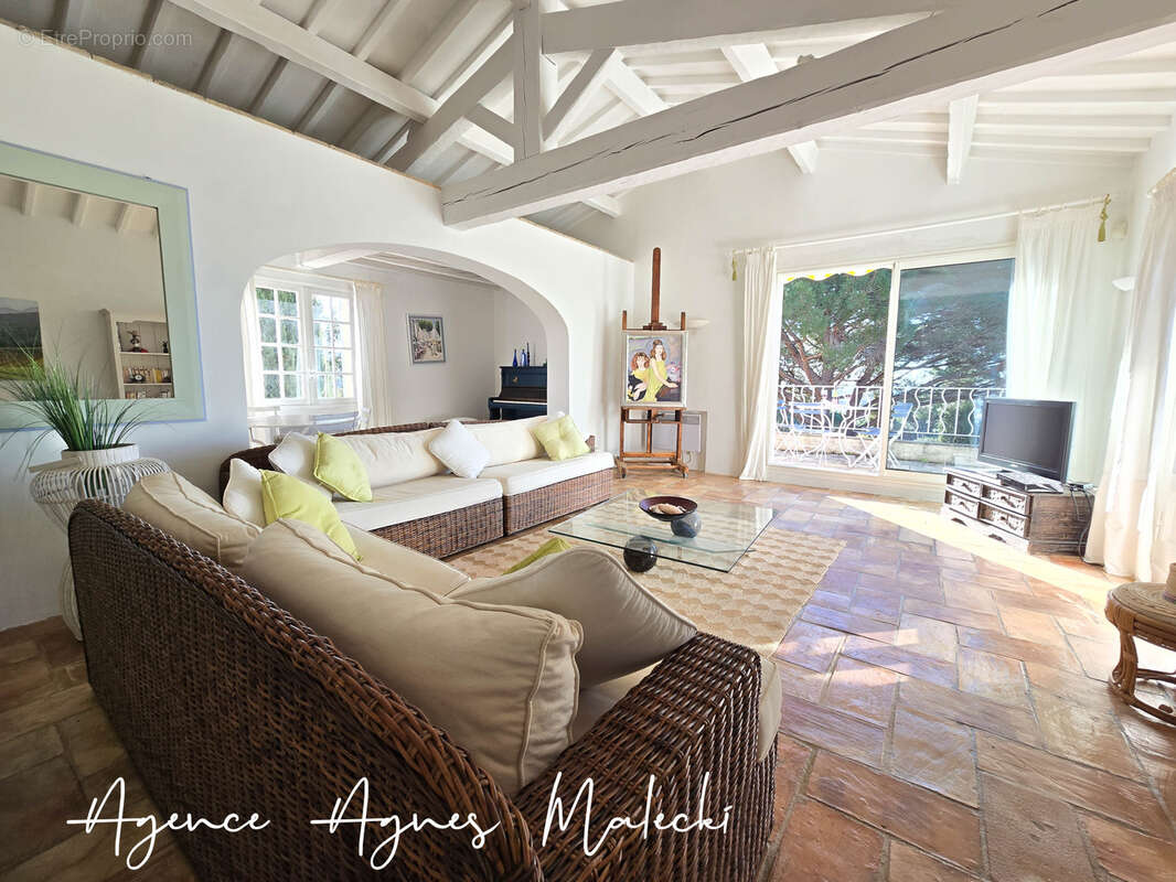 Maison à LA CROIX-VALMER