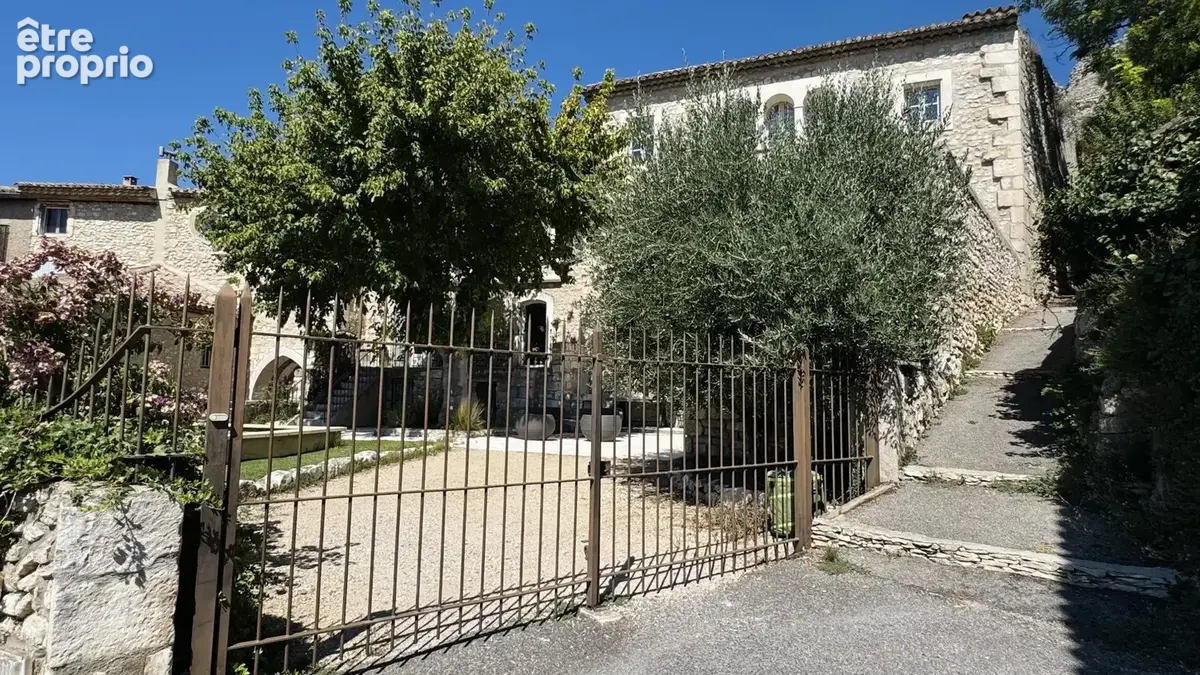 Maison 170 m² à Orgon  - photo 4