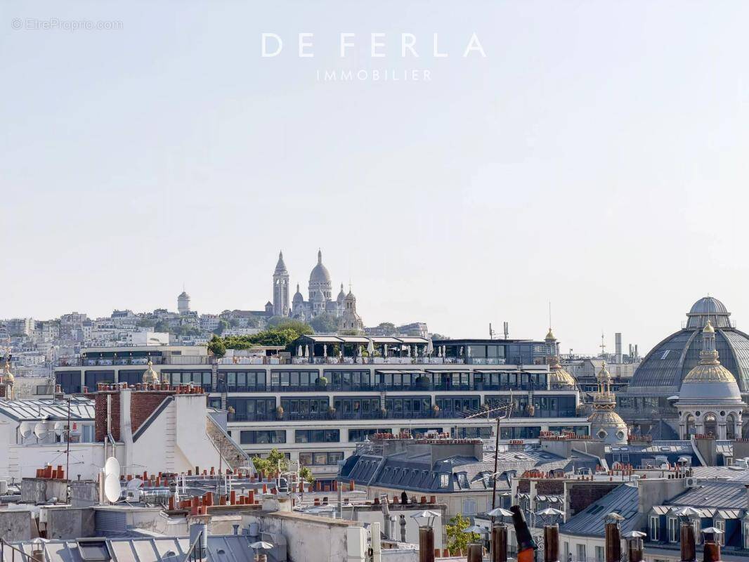 Appartement à PARIS-8E