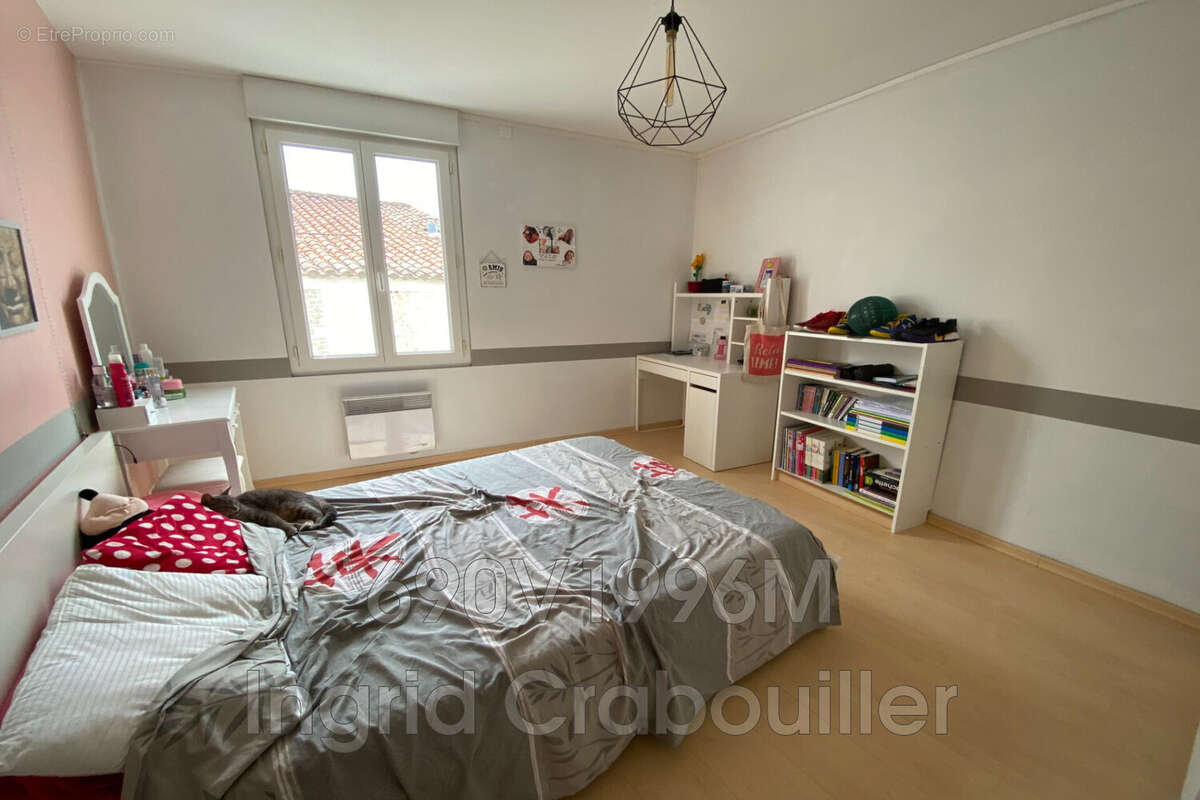 Maison à MESCHERS-SUR-GIRONDE