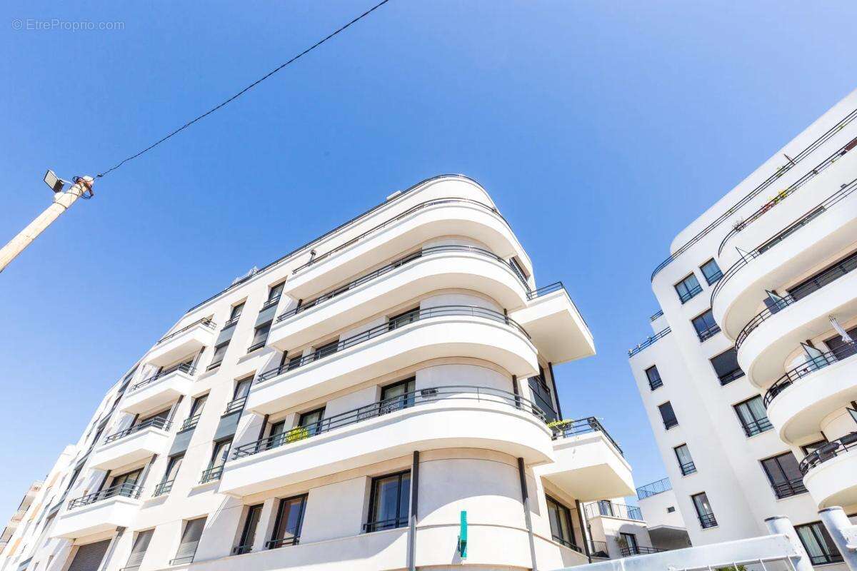 Appartement à COLOMBES
