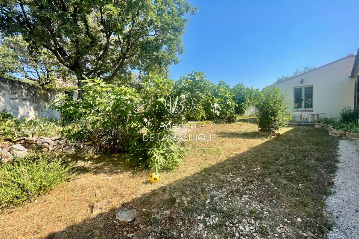 Maison à SAINT-MAXIMIN-LA-SAINTE-BAUME
