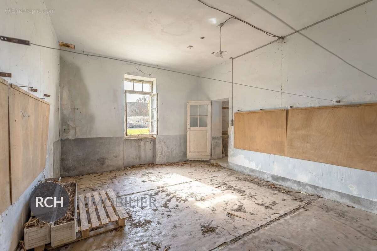 Maison à MONTFORT-L'AMAURY