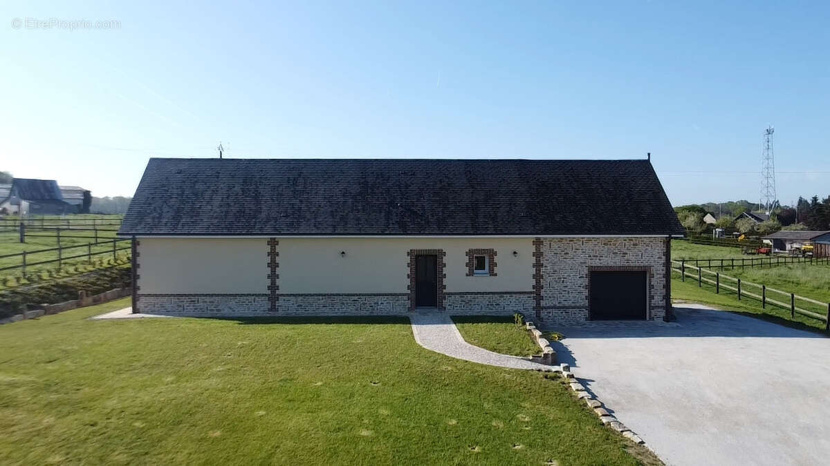 Maison à MONTREUIL-L'ARGILLE