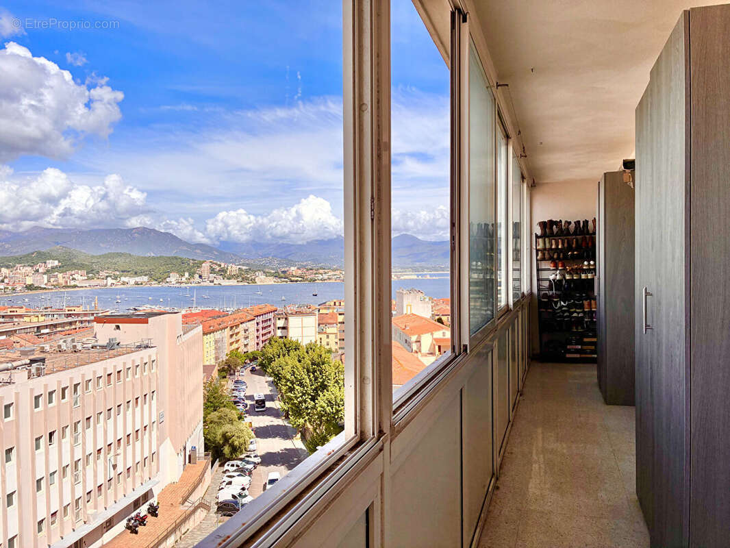 Appartement à AJACCIO