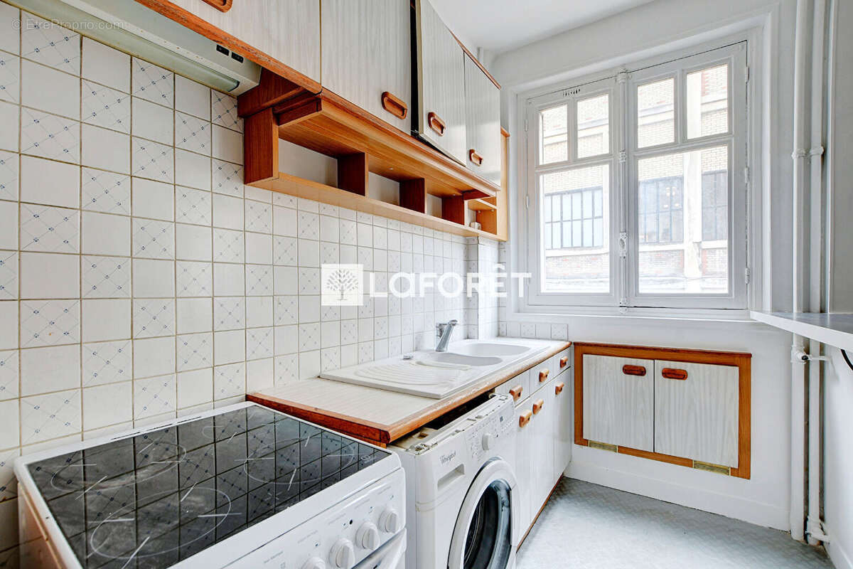 Appartement à PARIS-12E