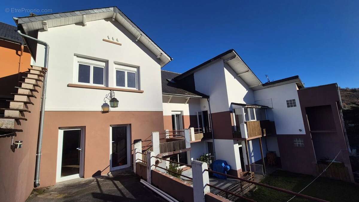 Maison à SAINT-PE-DE-BIGORRE