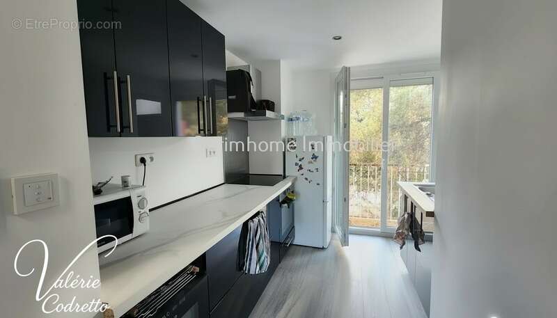 Appartement à HYERES