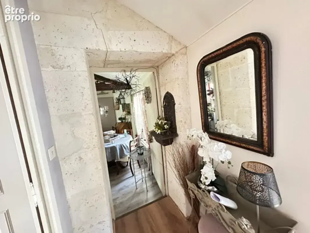  superbe appartement de charme – emplacement exceptionnel à angoulême !  - photo 9