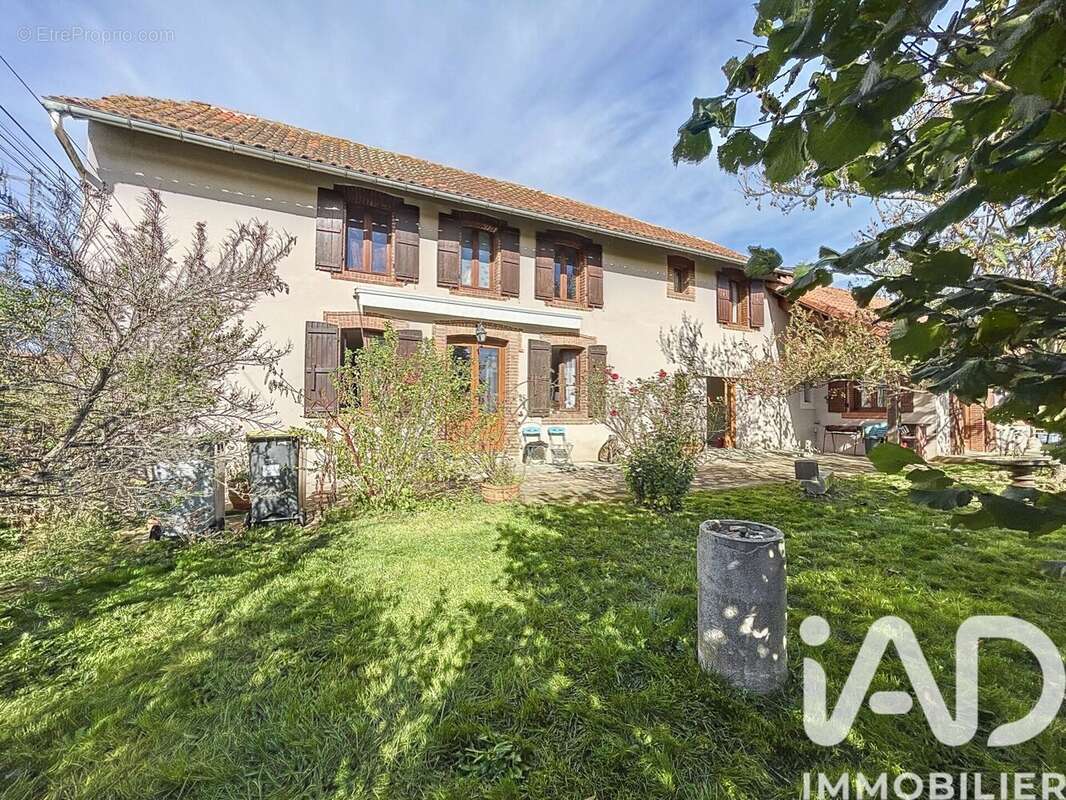 Photo 3 - Maison à VIC-EN-BIGORRE